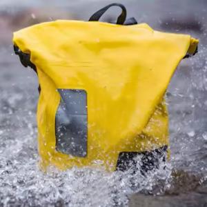 Differences Between Waterproof Outdoor Bags and Water Repellent Bags