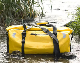 How To Choose A Suitable Waterproof Duffel Bag